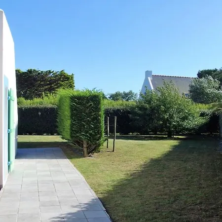 Maison Accueillante A Avec Jardin Clos Et Cheminee